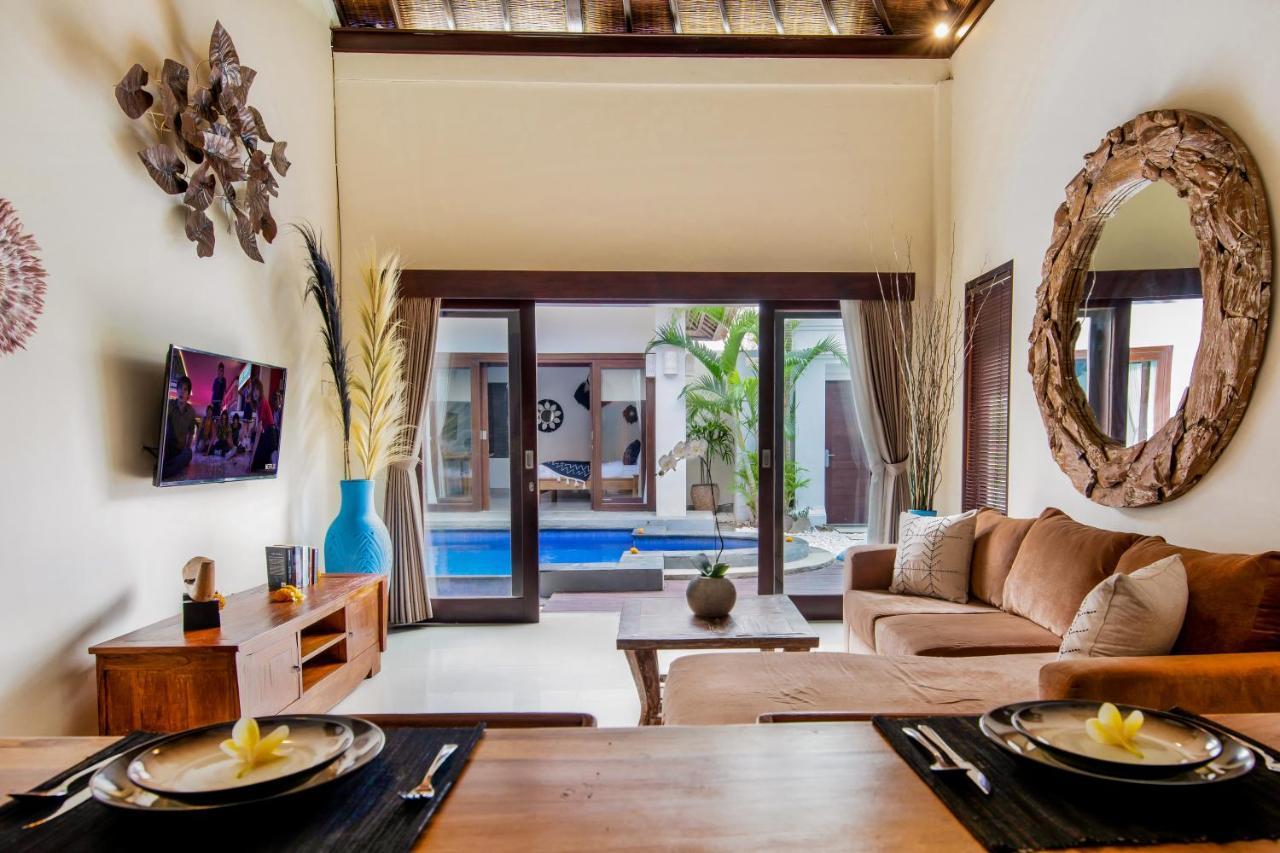 Villa Joyosa Seminyak  Exterior photo